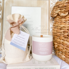 Load image into Gallery viewer, SOY CANDLE STRAWBERRY & RASPBERRY (20'S IN LOVE)