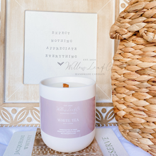 Cargar imagen en el visor de la galerรญa, WHITE TEA SOY CANDLE 13 0Z