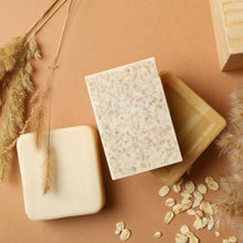 Load image into Gallery viewer, HONEY & OATS MILK SOAP